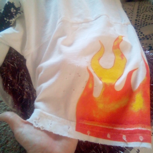 Nwot Rockstar Sushi Heavily Distress Flame Graphic Tee - Picture 8 of 17